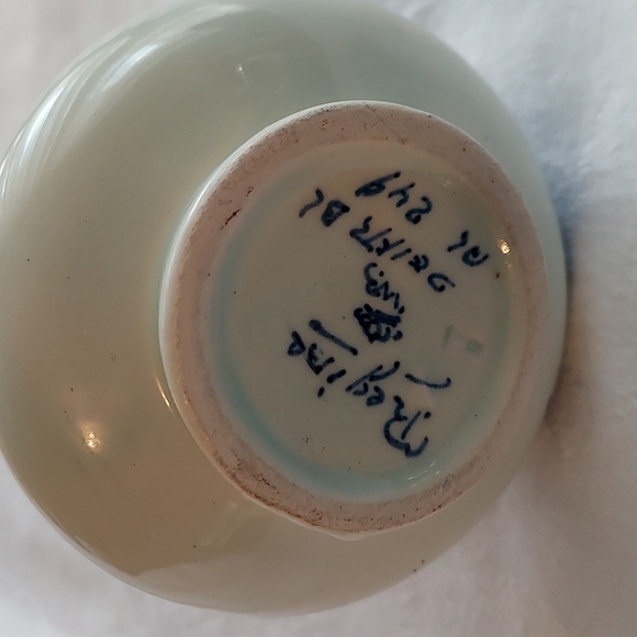 Vintage Delft Blue Bud Vase Signed/Numbered - Picture 4 of 7